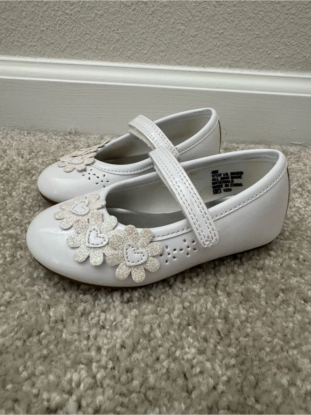 Rachel Shoes Girls White Floral Mary Jane Flats Size 6